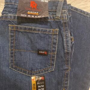 ARIAT Jeans Men’s Size 36 32 ARIAT M4 Relaxed Boot Cut Jeans Ariat Work FR Jeans